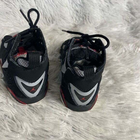 Air Jordan True Flight Black/Gray/Red Sneakers - Picture 4 of 6